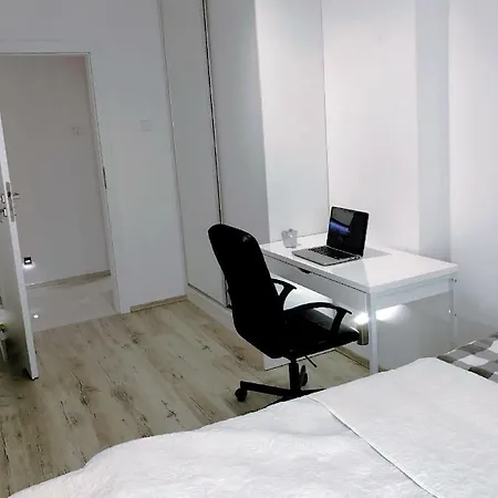 Icon Centrum 68 Wroclaw