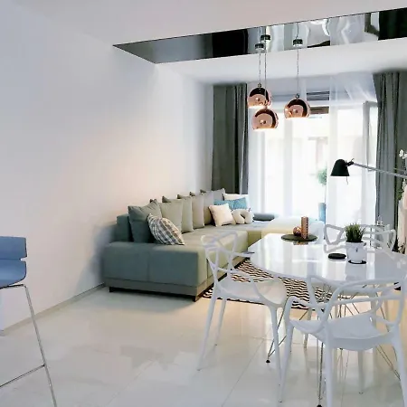 Icon Centrum 68 * Wroclaw