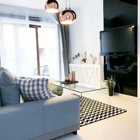 Icon Centrum 68 شقة *